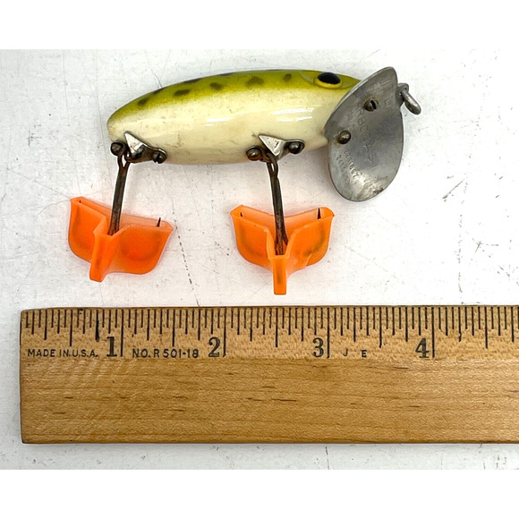 Vintage Fred Arbogast Jitterbug Fishing Gear Lure Freshwater Fish Bait - Picture 8 of 9
